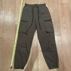 Army green cargo pants